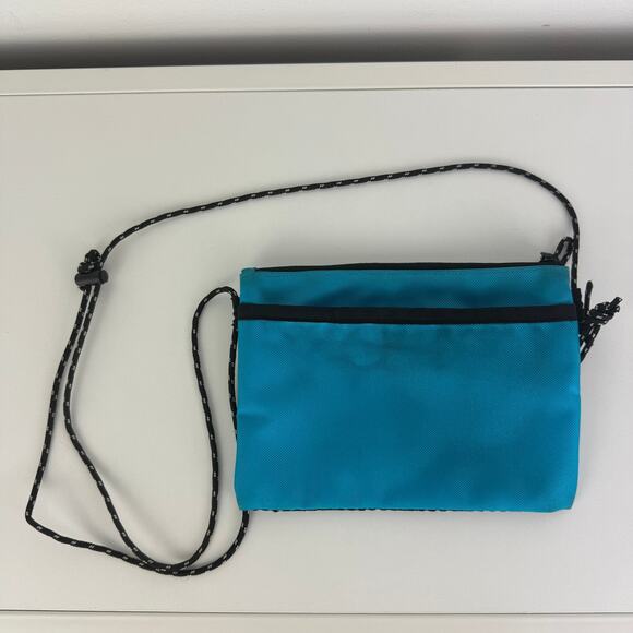 BTS BT21 x Fennec Mesh Mini Koya Koala Adjustable Crossbody Blue Zip Pouch Bag - Picture 2 of 6